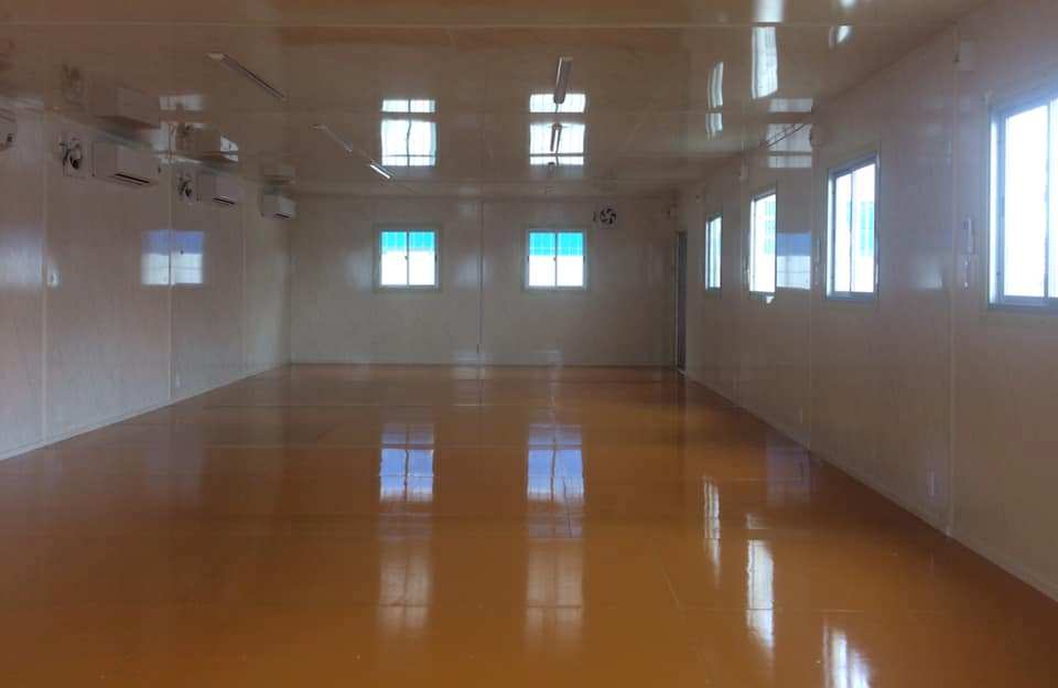 bên trong nhà và văn phòng bằng container ghép
