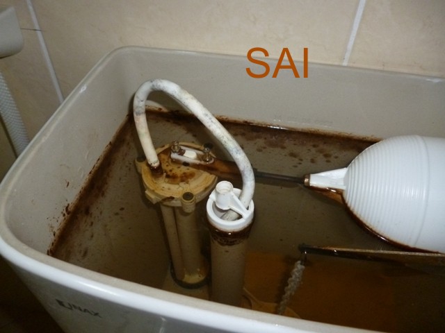 nguyên nhân dò nước bồn cầu